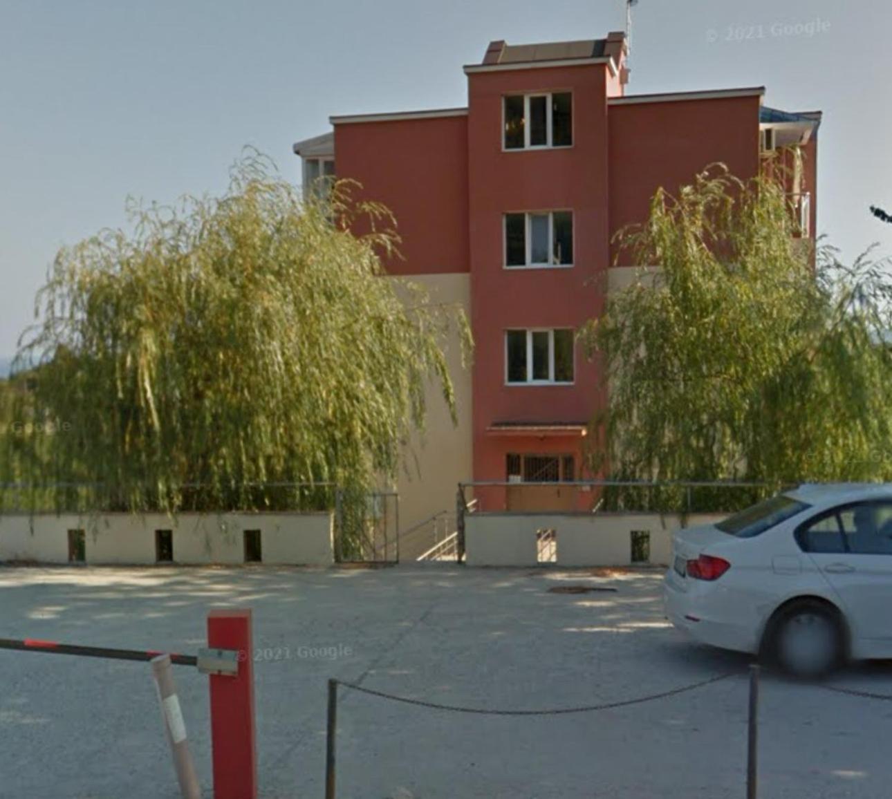 Briz Apartment; 2 Bdr; 6 Guests; Private Parking Varna Bagian luar foto